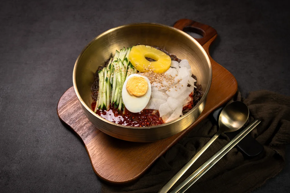 비빔냉면